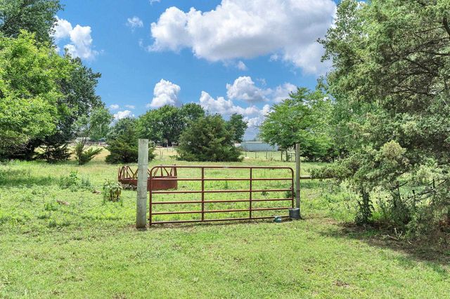 14471 SW Ohio St Rd, Augusta, KS 67010