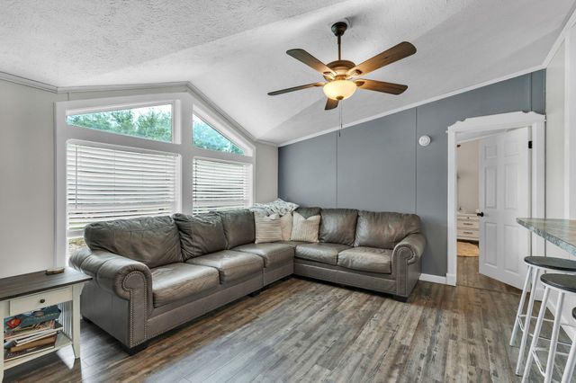 14471 SW Ohio St Rd, Augusta, KS 67010