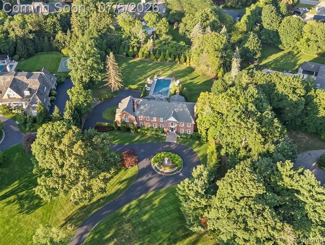4885 N Harsdale Road, Bloomfield Hills, MI 48302