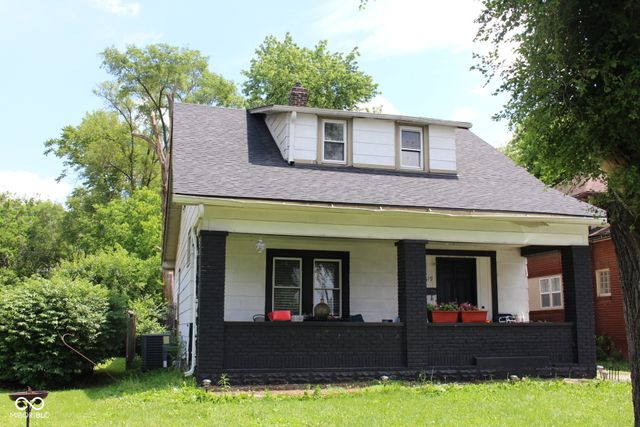 1619 W Kessler Blvd N Drive, Indianapolis, IN 46222