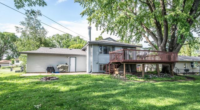 1083 Whitney Drive, Apple Valley, MN 55124