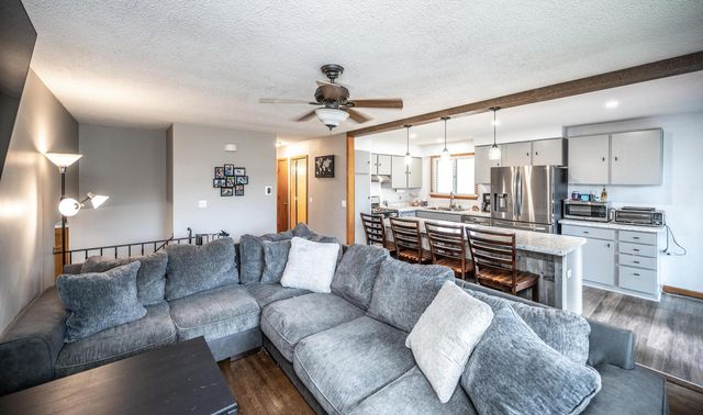 1083 Whitney Drive, Apple Valley, MN 55124