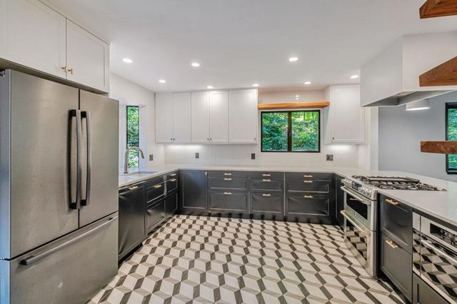 345 Mcgaffigan Mill Road, Boulder Creek, CA 95006