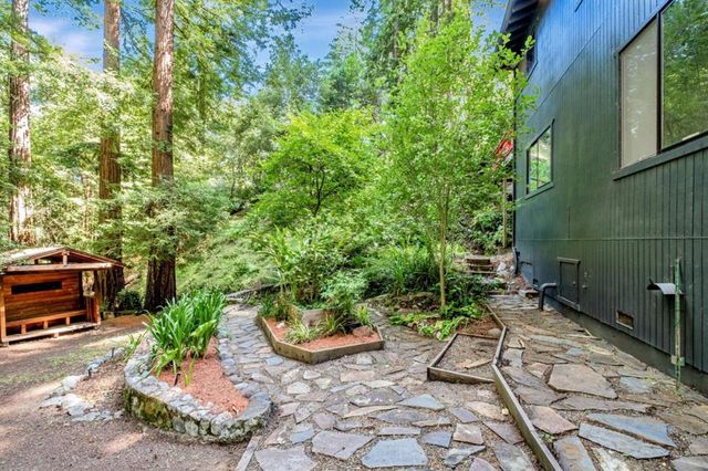 345 Mcgaffigan Mill Road, Boulder Creek, CA 95006
