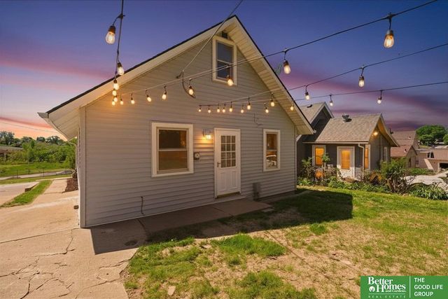 3616 Grover Street, Omaha, NE 68105