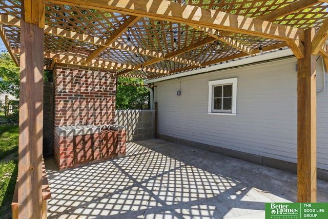 3616 Grover Street, Omaha, NE 68105