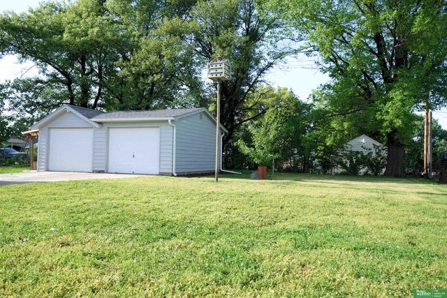 3616 Grover Street, Omaha, NE 68105