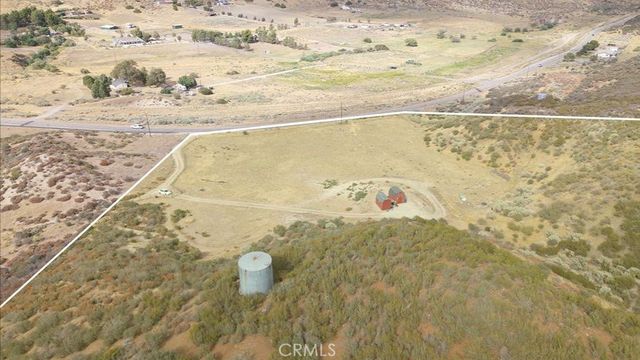 1 Elizabeth Lake Road, Palmdale, CA 93551