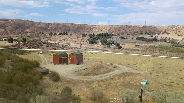 1 Elizabeth Lake Road, Palmdale, CA 93551