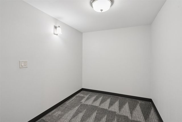 1310 Leland Avenue, Des Moines, IA 50315