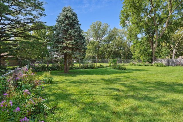 1310 Leland Avenue, Des Moines, IA 50315