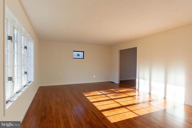 931 GRACE ST, State College, PA 16801