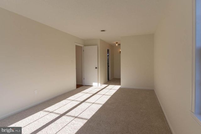 931 GRACE ST, State College, PA 16801