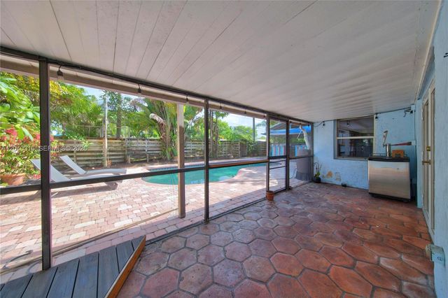 5300 Fillmore St, Hollywood, FL 33021