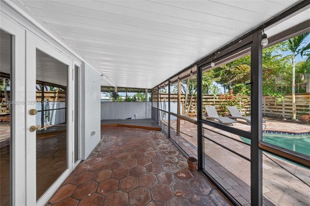 5300 Fillmore St, Hollywood, FL 33021