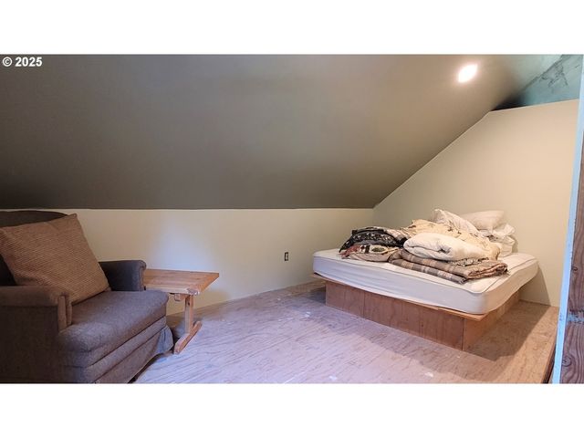 50627 ALLEN St, Halfway, OR 97834