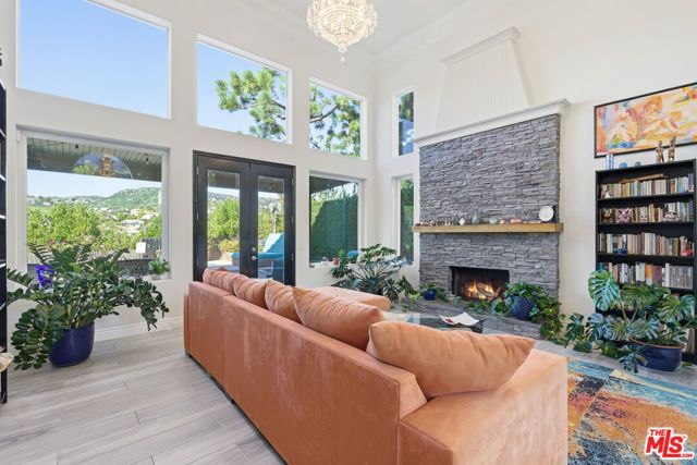 7365 Westcliff Drive, West Hills (los Angeles), CA 91307