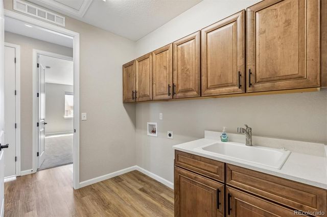 5168 Ditmars Trail, Castle Rock, CO 80104