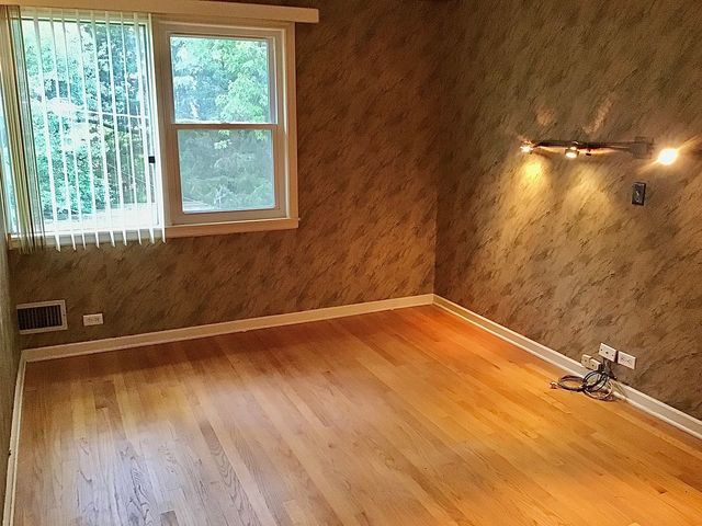 9532 Springfield Avenue, Evanston, IL 60203