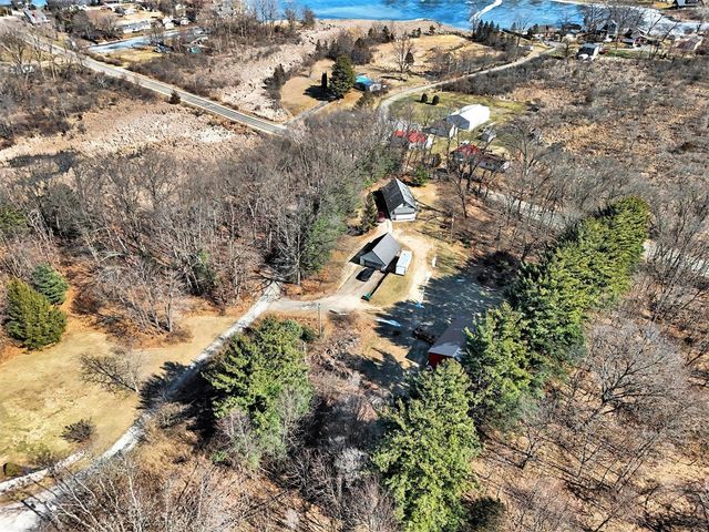 66518 N Centerville Road, Sturgis, MI 49091