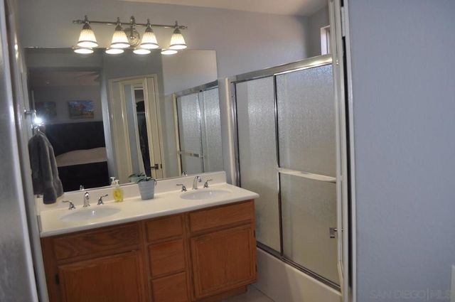 278 Brookview Ct, Santee, CA 92071
