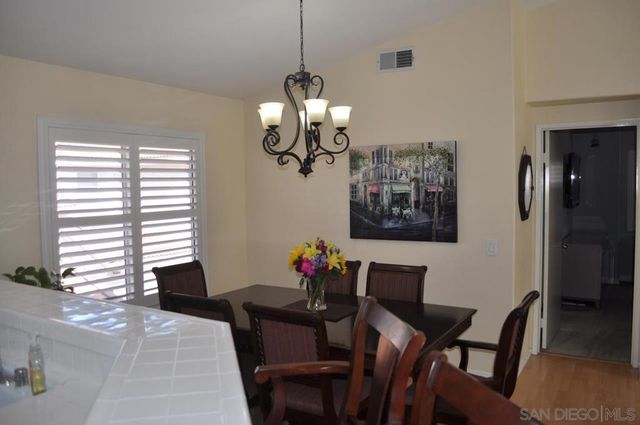 278 Brookview Ct, Santee, CA 92071