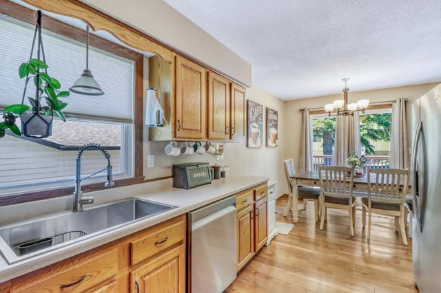 409 Oakway, Moorhead, MN 56560