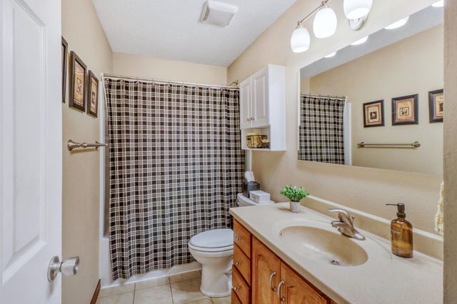 409 Oakway, Moorhead, MN 56560