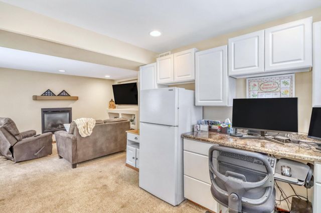 409 Oakway, Moorhead, MN 56560
