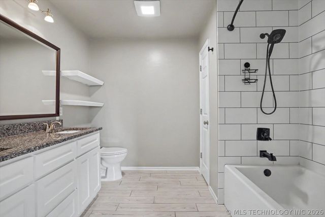 11245 S Nandina Avenue, Jenks, OK 74037