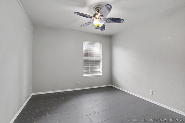 11245 S Nandina Avenue, Jenks, OK 74037
