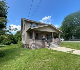 501 PIERPONT Avenue, Rockford, IL 61102