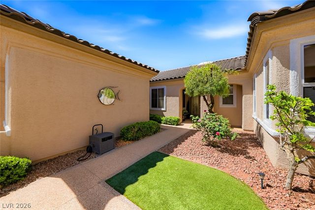 2001 Tulip Grove Court, Henderson, NV 89052