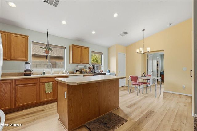 7454 E SHEPHERD HILL Lane, Prescott Valley, AZ 86315