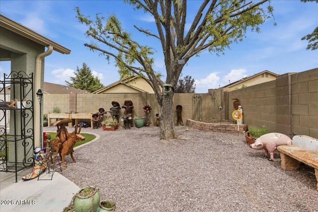 7454 E SHEPHERD HILL Lane, Prescott Valley, AZ 86315