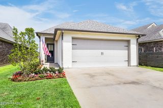 103 Grays Landing Lane, Lafayette, LA 70508