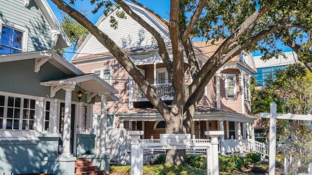 333 S PLANT AVENUE, Tampa, FL 33606