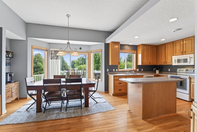 10579 Karston Avenue NE, Albertville, MN 55301