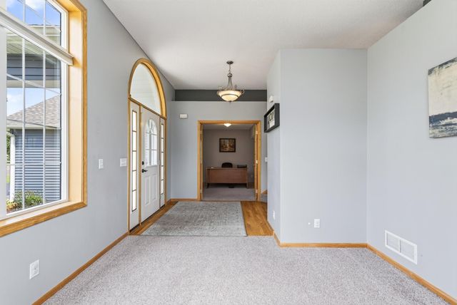 10579 Karston Avenue NE, Albertville, MN 55301
