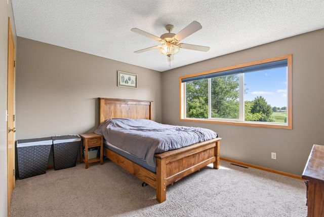 10579 Karston Avenue NE, Albertville, MN 55301