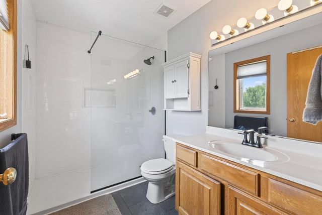 10579 Karston Avenue NE, Albertville, MN 55301