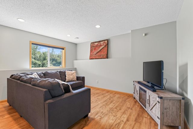 10579 Karston Avenue NE, Albertville, MN 55301