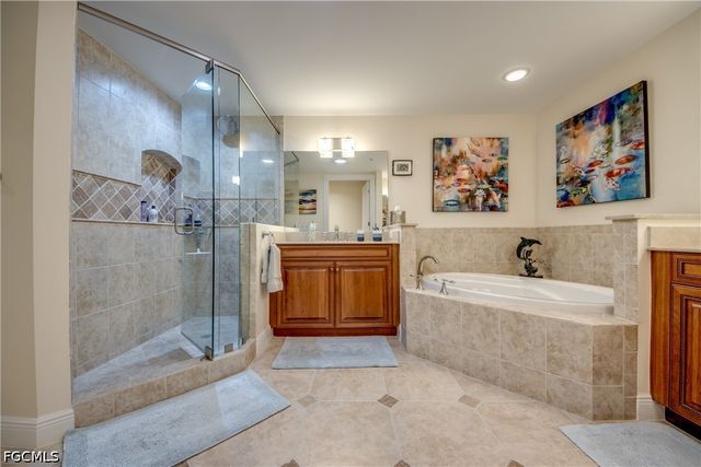 6081 Silver King BLVD 1002, Cape Coral, FL 33914