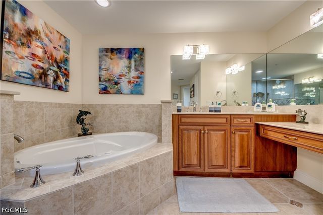 6081 Silver King BLVD 1002, Cape Coral, FL 33914
