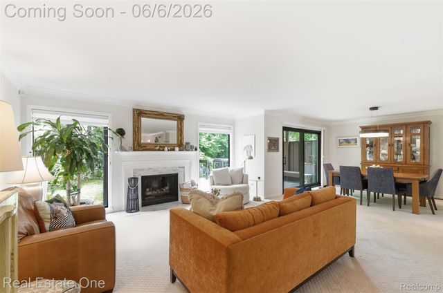 23910 Trailwood Court 82, Bingham Farms Village, MI 48025