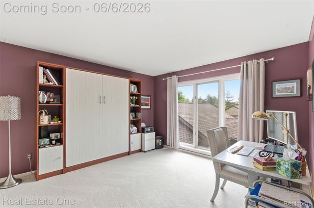 23910 Trailwood Court 82, Bingham Farms Village, MI 48025