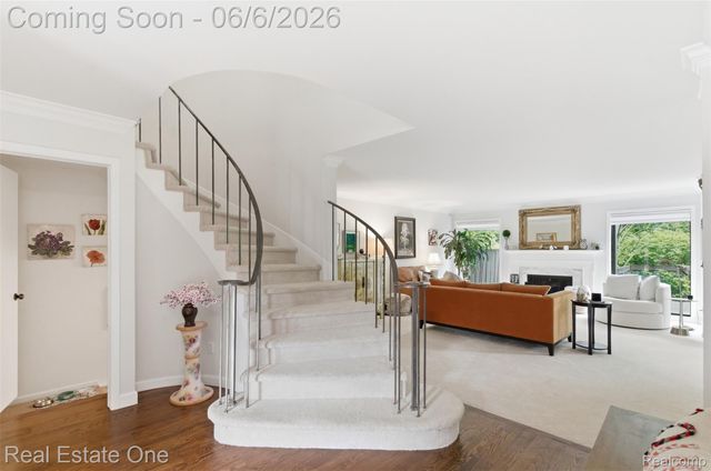 23910 Trailwood Court 82, Bingham Farms Village, MI 48025