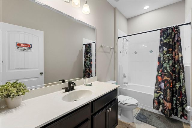 4200 OAKTREE DRIVE, Davenport, FL 33837