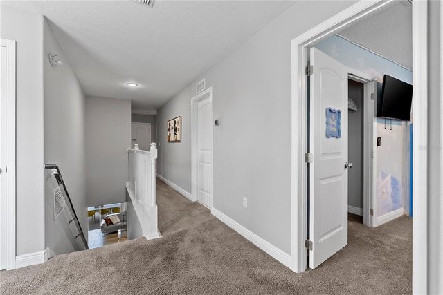 4200 OAKTREE DRIVE, Davenport, FL 33837