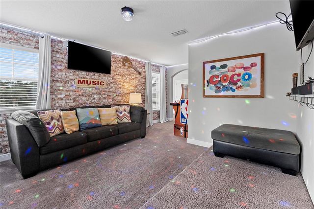 4200 OAKTREE DRIVE, Davenport, FL 33837